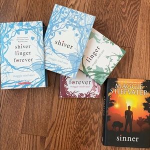 Shiver by Maggie Stiefvater Series